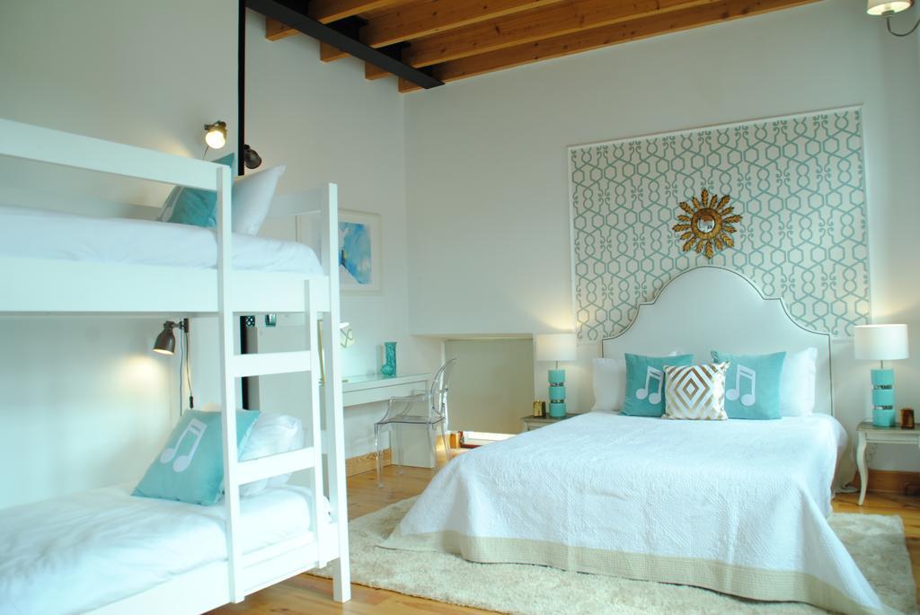 Five Senses Hostel Coïmbre Extérieur photo